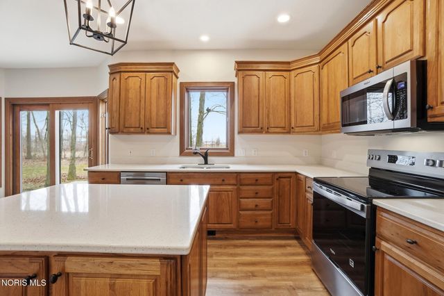 3815 Forest Trail Drive, Findlay, OH 45840