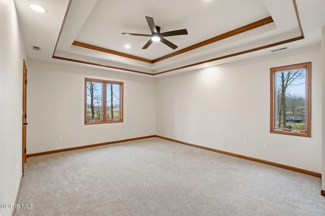 3815 Forest Trail Drive, Findlay, OH 45840