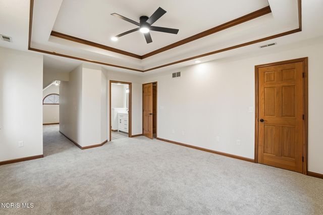 3815 Forest Trail Drive, Findlay, OH 45840