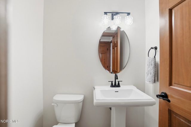 3815 Forest Trail Drive, Findlay, OH 45840