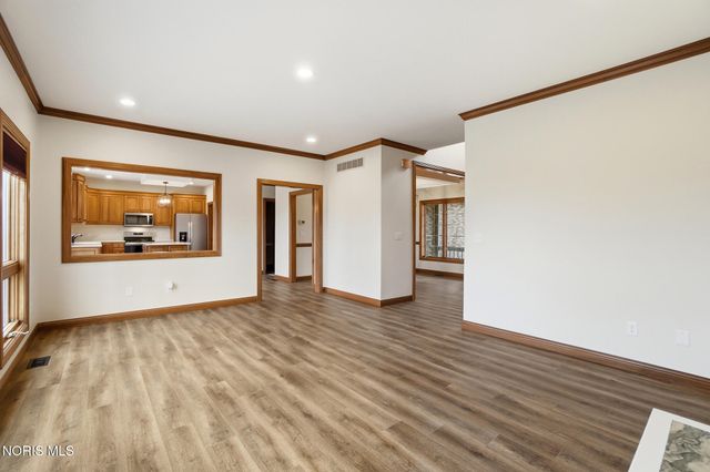 3815 Forest Trail Drive, Findlay, OH 45840