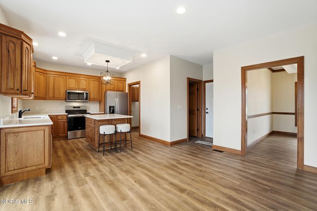 3815 Forest Trail Drive, Findlay, OH 45840