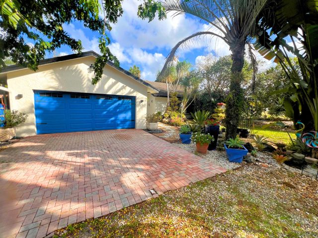 7300 NW 44TH Terrace, Fort Lauderdale, FL 33073