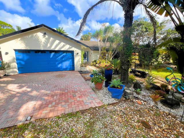 7300 NW 44TH Terrace, Fort Lauderdale, FL 33073