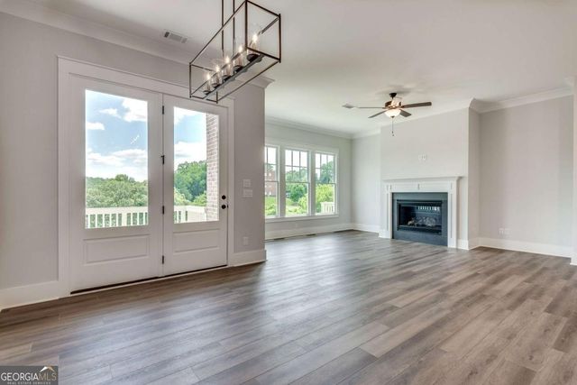 435 Maplewood Drive, Roswell, GA 30075