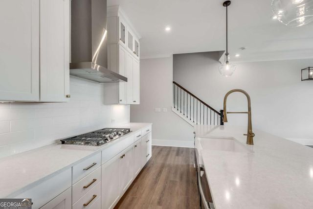 435 Maplewood Drive, Roswell, GA 30075