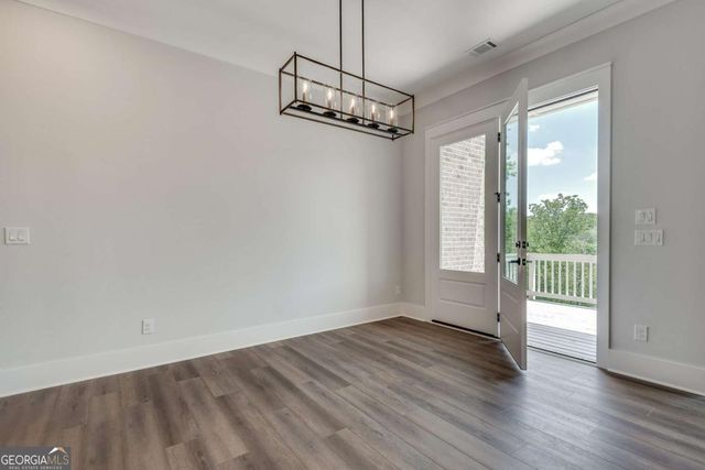 435 Maplewood Drive, Roswell, GA 30075