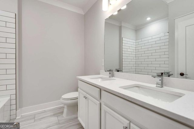 435 Maplewood Drive, Roswell, GA 30075