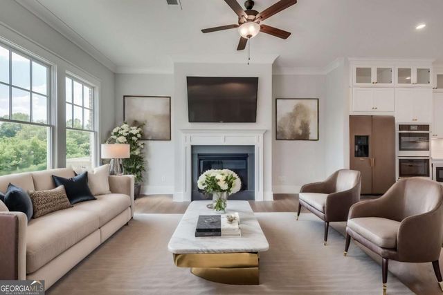 435 Maplewood Drive, Roswell, GA 30075