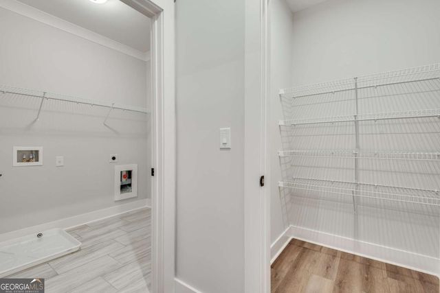 435 Maplewood Drive, Roswell, GA 30075