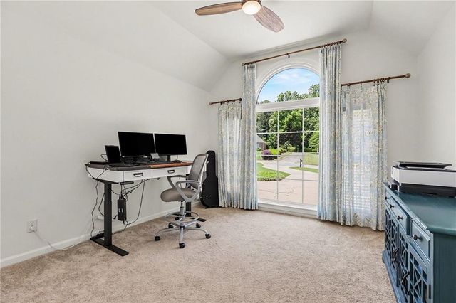 565 Wexford Hollow Run, Roswell, GA 30075