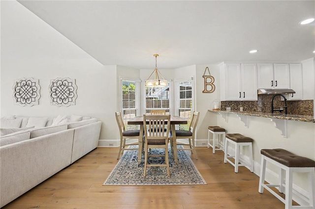 565 Wexford Hollow Run, Roswell, GA 30075
