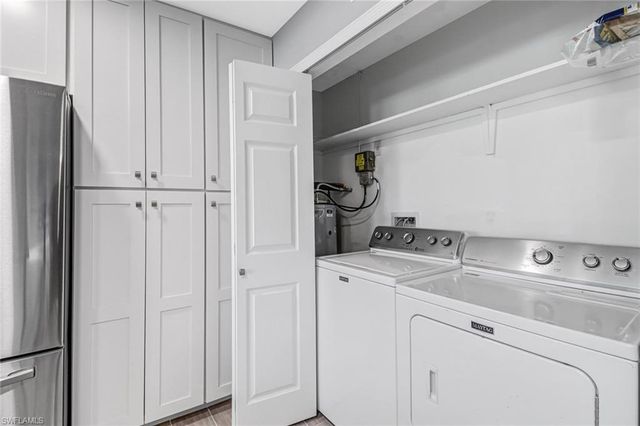 4312 S Bay CIR, North Fort Myers, FL 33903