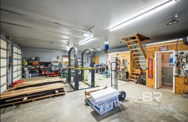 10999 S Pickens Avenue, Lillian, AL 36549