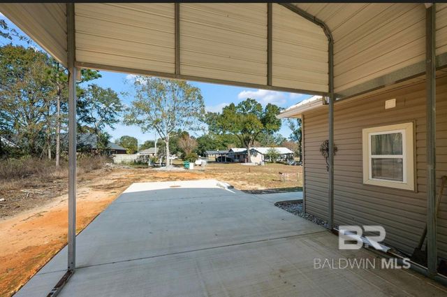 10999 S Pickens Avenue, Lillian, AL 36549