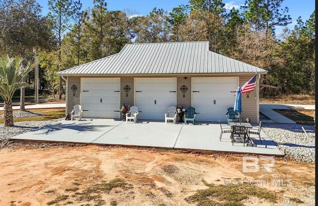 10999 S Pickens Avenue, Lillian, AL 36549
