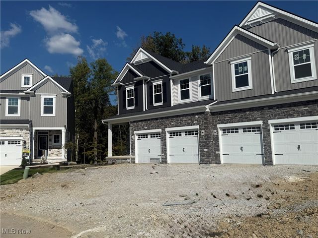 9075 Ledge View Terrace, Broadview Heights, OH 44147