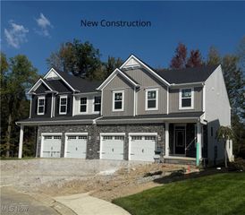 9075 Ledge View Terrace, Broadview Heights, OH 44147