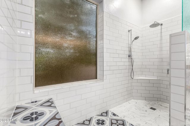 2486 W SHANNON Street, Chandler, AZ 85224