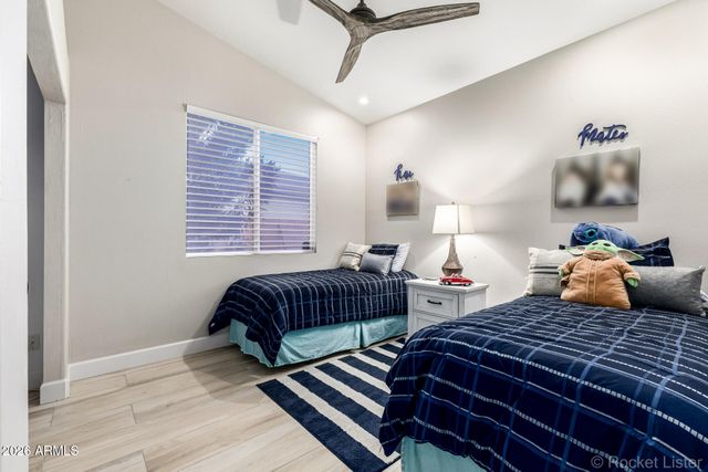 2486 W SHANNON Street, Chandler, AZ 85224