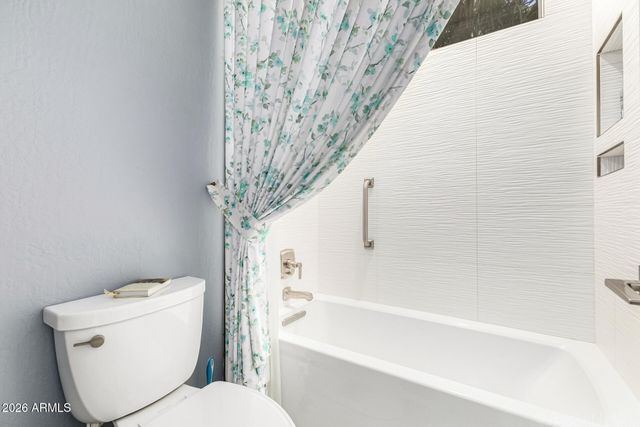 2486 W SHANNON Street, Chandler, AZ 85224