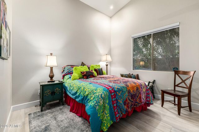 2486 W SHANNON Street, Chandler, AZ 85224