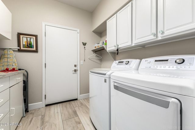 2486 W SHANNON Street, Chandler, AZ 85224