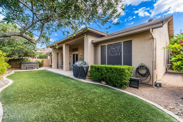 2486 W SHANNON Street, Chandler, AZ 85224