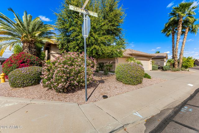 2486 W SHANNON Street, Chandler, AZ 85224