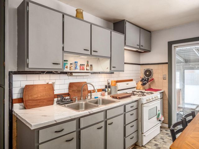 1834 Pannell Avenue, Columbus, OH 43207