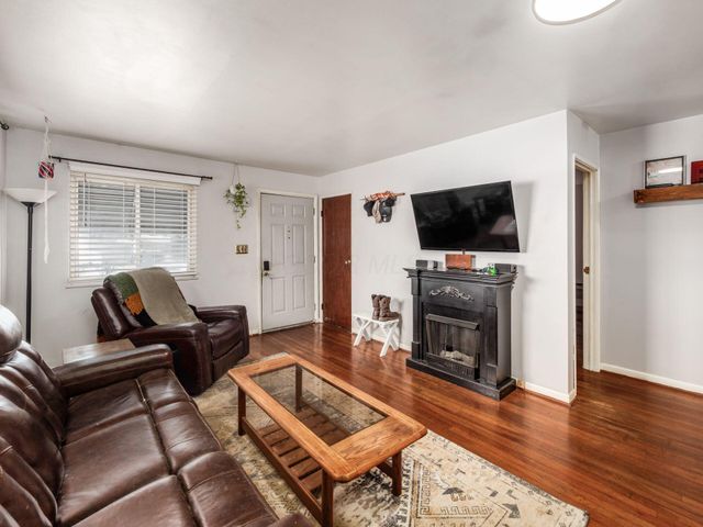 1834 Pannell Avenue, Columbus, OH 43207