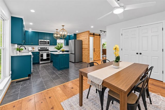 115 Rock Quarry Dr, Danielsville, GA 30633