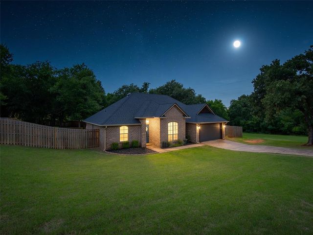 3401 McDaniel, Blanchard, OK 73010