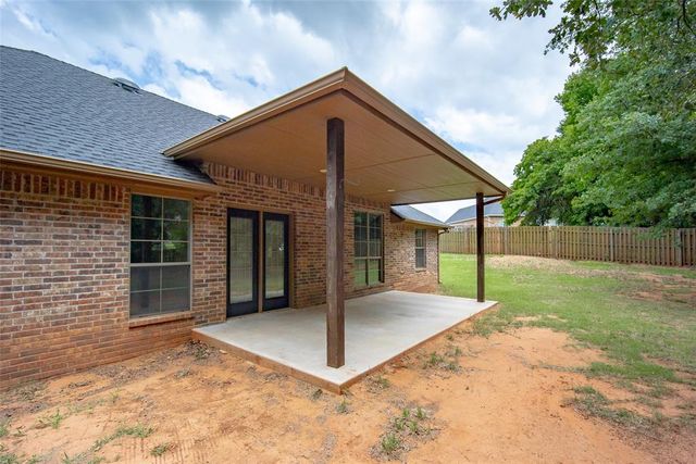 3401 McDaniel, Blanchard, OK 73010