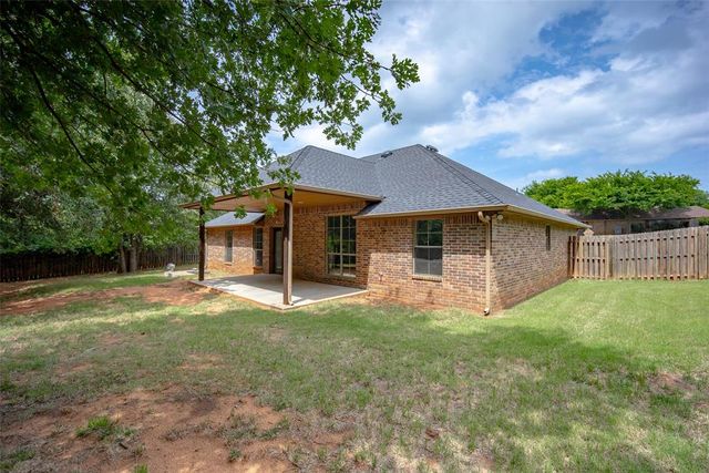 3401 McDaniel, Blanchard, OK 73010