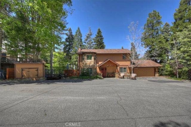 1056 Fiden Court, Crestline, CA 92325