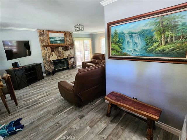 1056 Fiden Court, Crestline, CA 92325