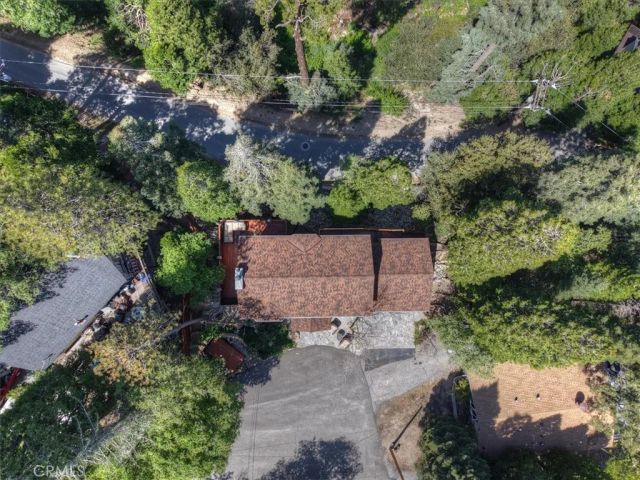 1056 Fiden Court, Crestline, CA 92325