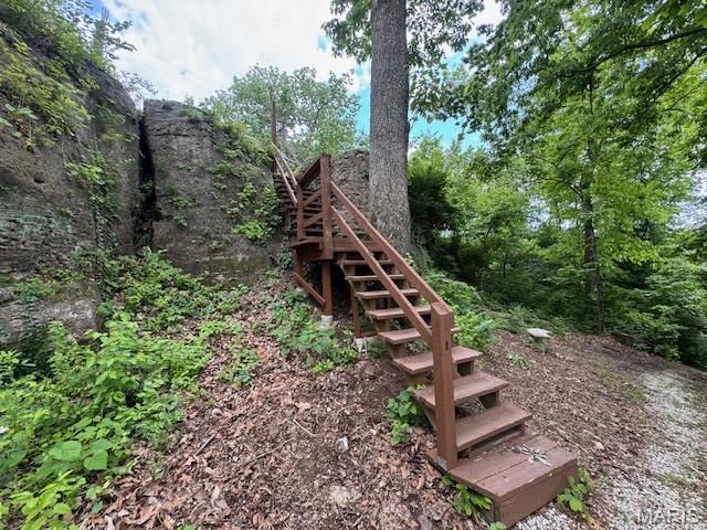 1020 E Seckman Road, Imperial, MO 63052