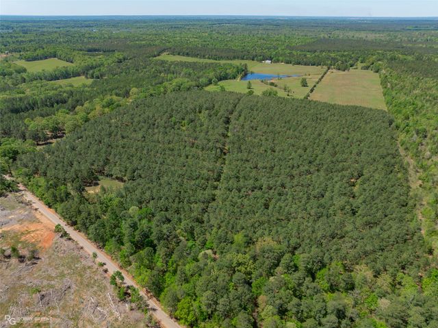 260 Circle M Road, Benton, LA 71006