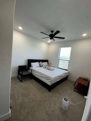 710 Dillon Street, Bentonville, AR 72713