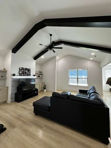 710 Dillon Street, Bentonville, AR 72713