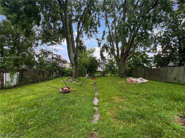 206 W 29th Street, Lorain, OH 44055