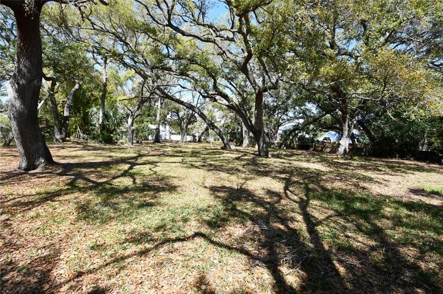 8020 INTERBAY BOULEVARD, Tampa, FL 33616