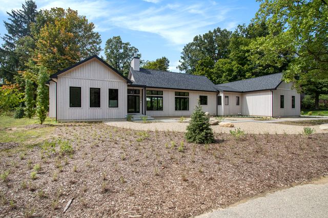 2954 Peach Creek Court, Saugatuck Twp, MI 49408