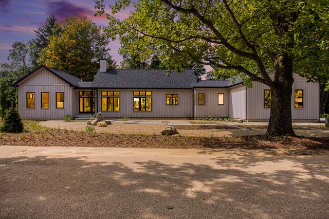 2954 Peach Creek Court, Saugatuck Twp, MI 49408