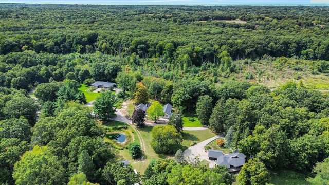 2954 Peach Creek Court, Saugatuck Twp, MI 49408