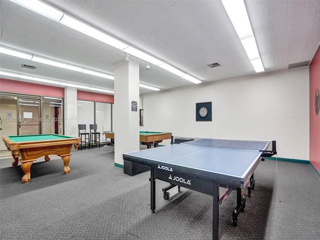 1980 S Ocean Dr 3P, Hallandale Beach, FL 33009