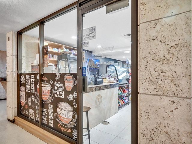 1980 S Ocean Dr 3P, Hallandale Beach, FL 33009