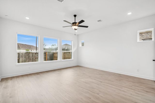 21844 Victory Green Way, Porter, TX 77365